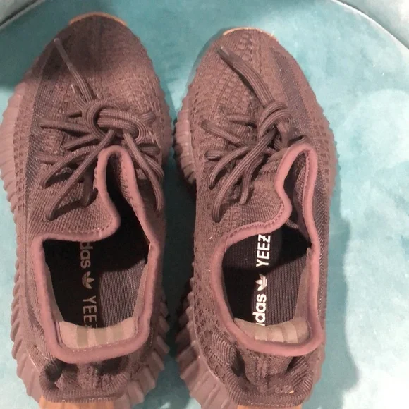 ✅ Yeezy “Cinder” Non-Reflective size 5! Worn Once ✅ - Picture 6 of 16